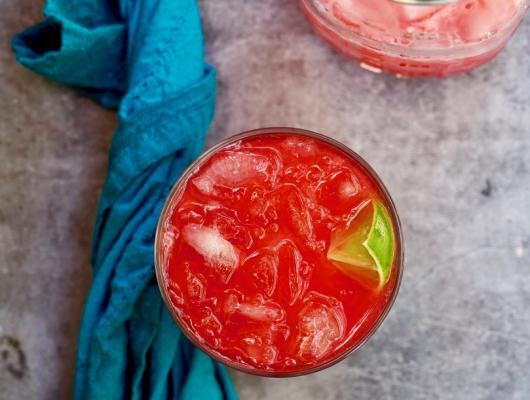 Tasty Raspberry Lime Vodka Cooler