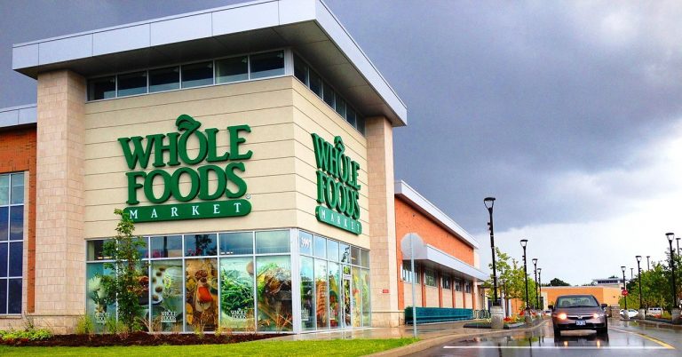 Whole Foods Forbids Employees from Wearing Poppies as Per Dress Code