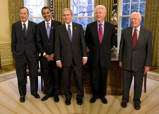 Former Presidents Obama, Clinton & Bush Willing to Take COVID-19 Vaccine to Prove Safety