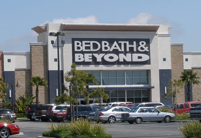 Bed Bath & Beyond’s Earnings Fall Short of Predictions Due to Store Closures & Divestitures: Shares drop in value