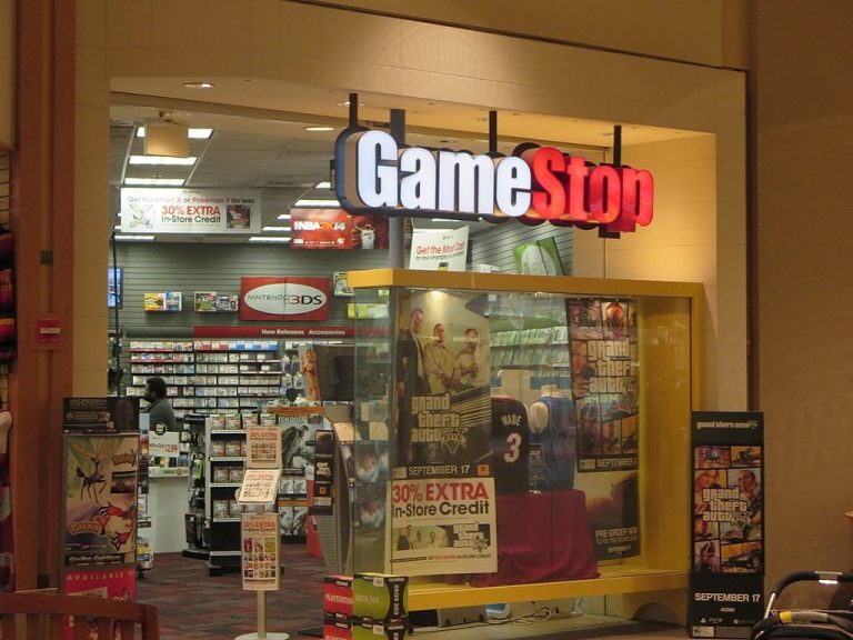 GameStop and AMC stock Trading restricted at Robinhood, TD Ameritrade After Massive Runup