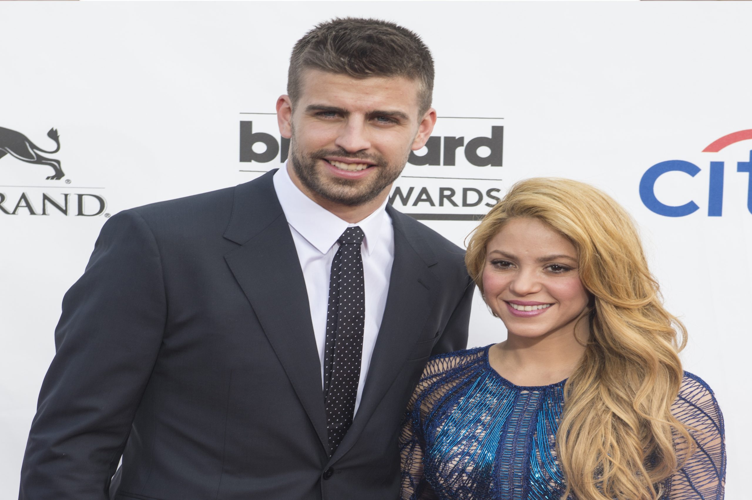 Watch: Celebrity singer Shakira and celebrity DJ Bizzarap team up, PiquÃ© responds, fans pour in love