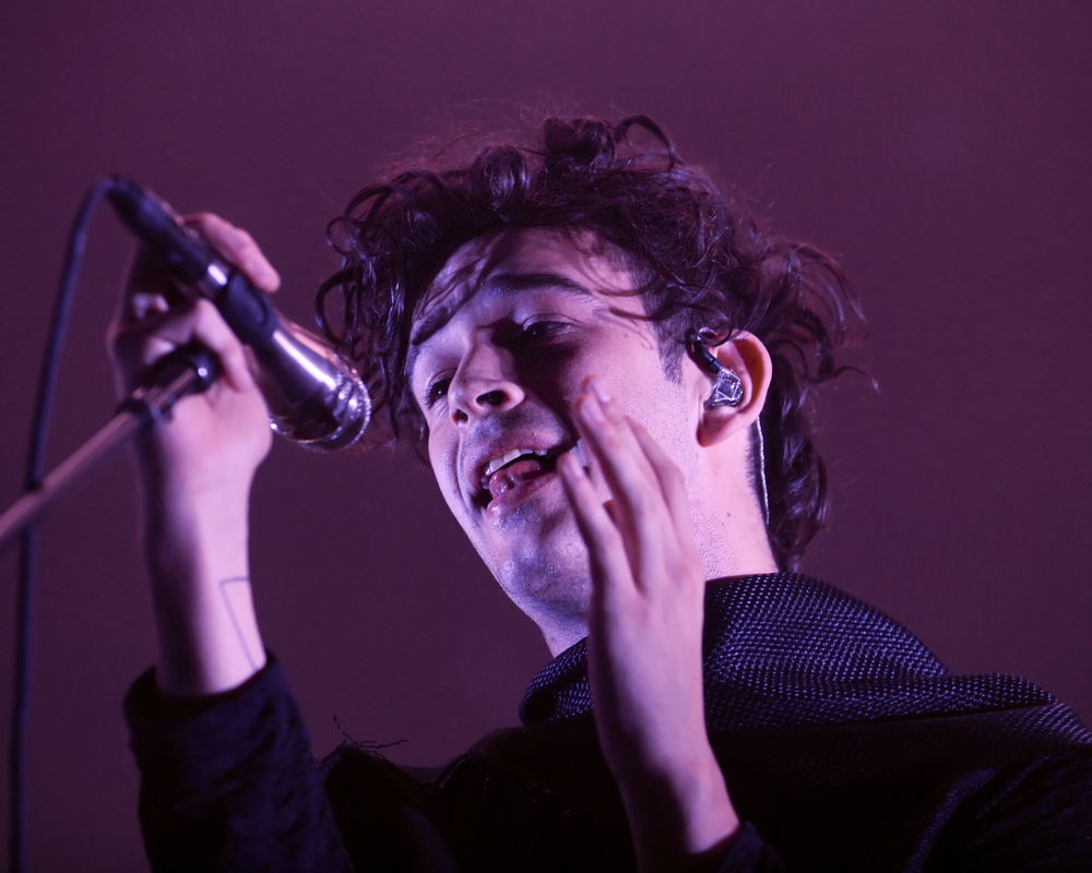 Celebrity Matty Healy’s Controversial Comments Resurface, Celebrity Taylor Swift’s Web Fans Urge Singer to End Association