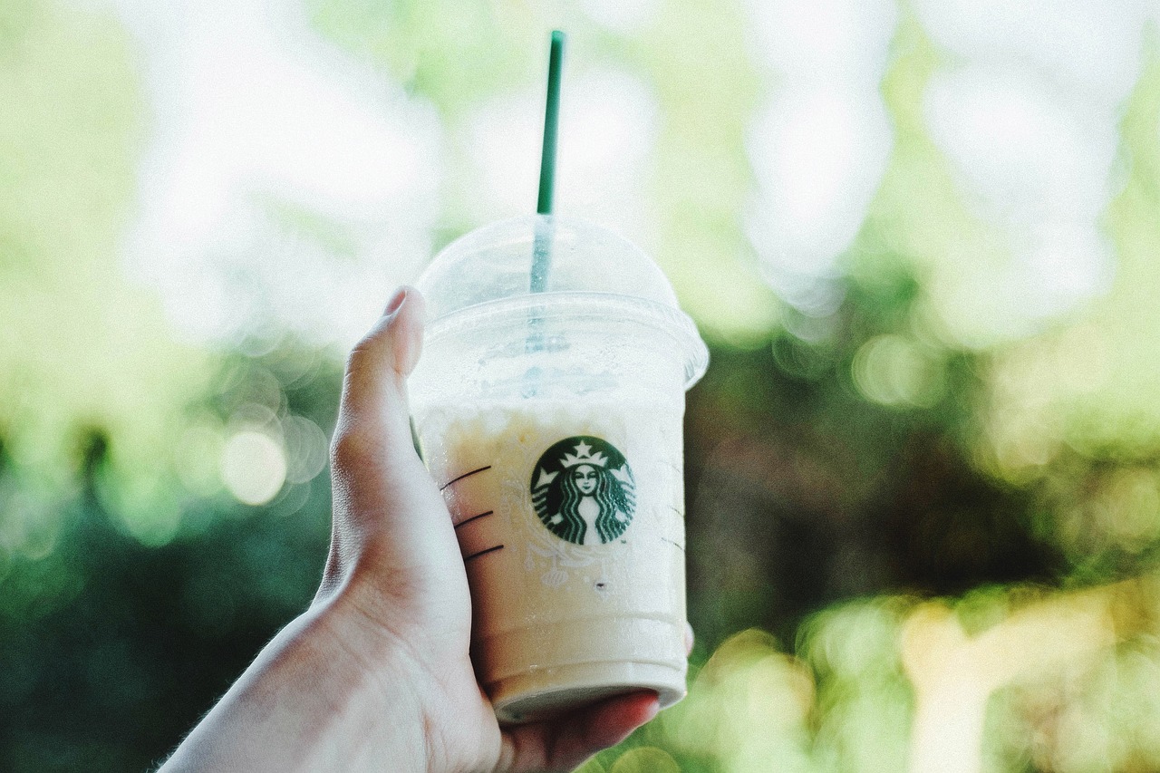 Starbucks Will Now Charge $1.00 for Refills on Beverages Without Water