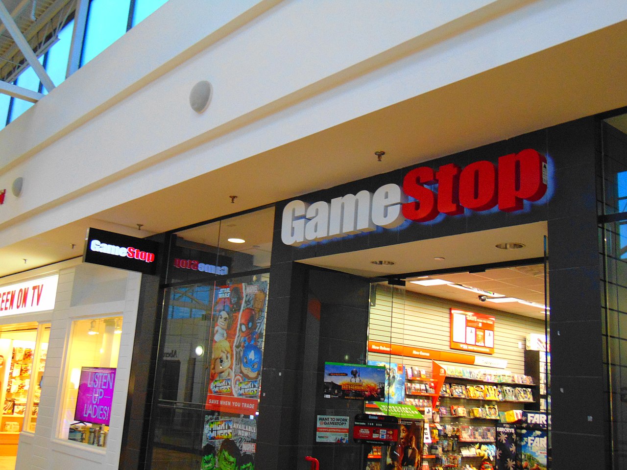 GameStop Terminates CEO Matthew Furlong, Appoints Ryan Cohen as Executive Chairman, Shares Trade 20% Lower