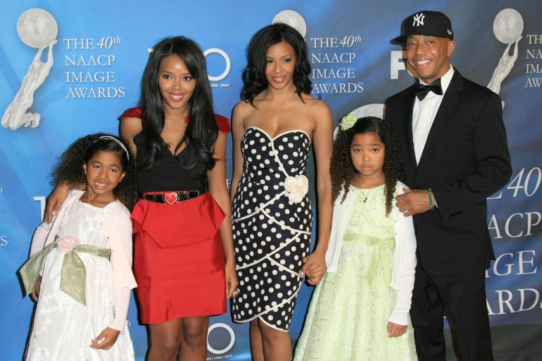 Celebrity Russell Simmons and family play out drama on social media, web fans are divided