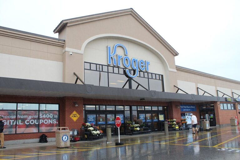Kroger and Albertsons to sell more than 400 stores for about $2 billion to C&S Wholesale Grocers, reports say