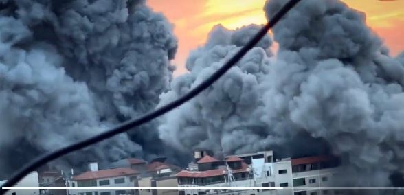 Watch Graphic: Israeli Forces Battle to Oust Hamas Militants