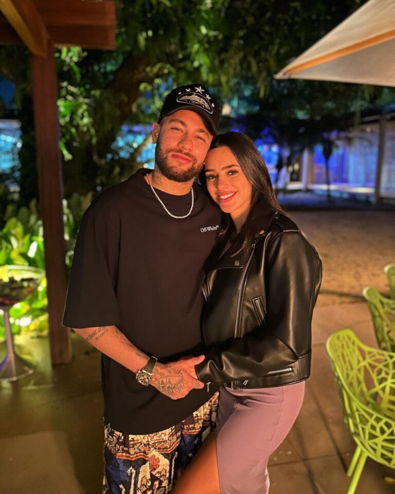 Celebrity footballer Neymar welcomes daughter with celebrity girlfriend Bruna Biancardi, web fans post congratulations