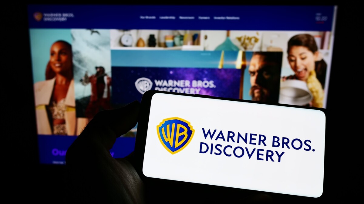 Warner Bros Discovery misses Q4 revenue, profit estimates, share fall 10 percent
