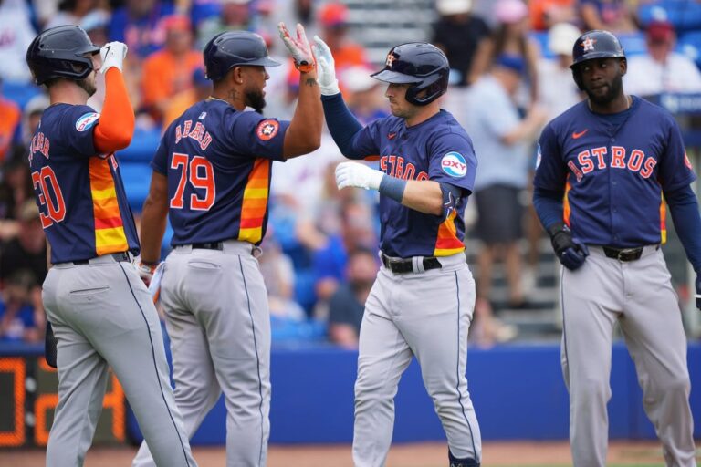 MLB News: Spring training roundup: Astros (6 HRs) tee off on Mets