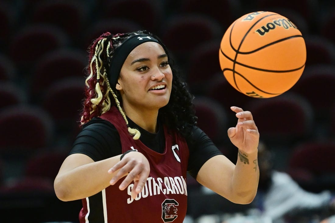 Undefeated, determined South Carolina stares down NC State in Final
