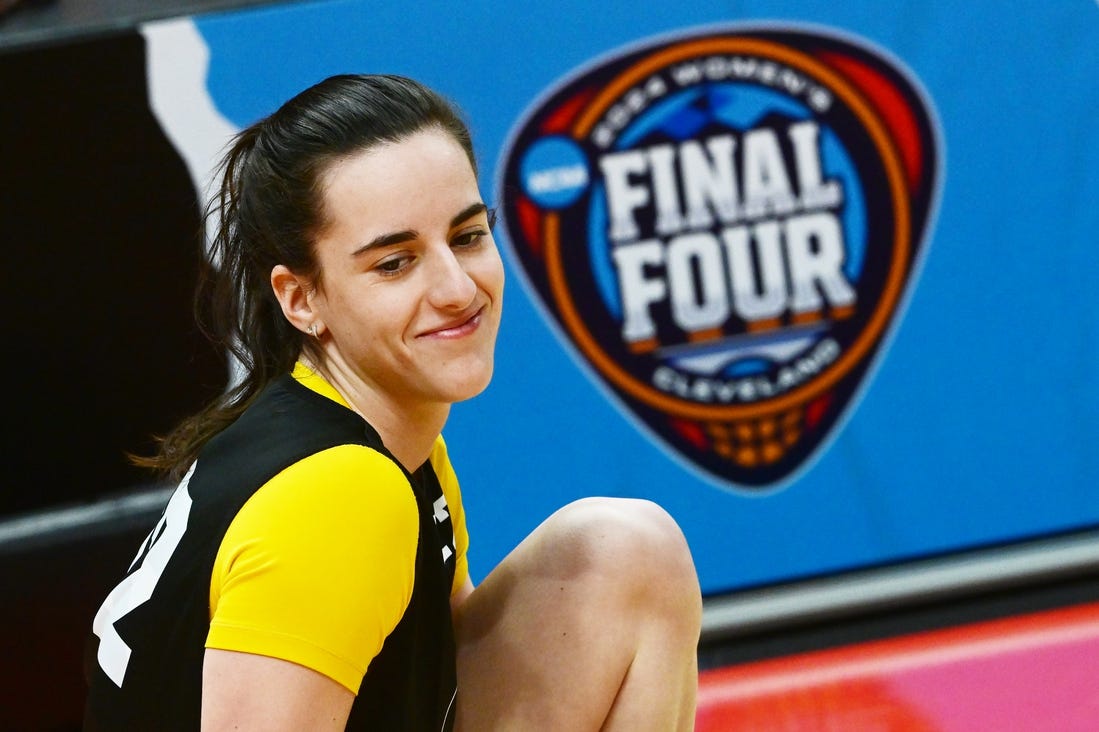 Star shush Hawkeyes coach wants Final Four touted as 'Iowa versus
