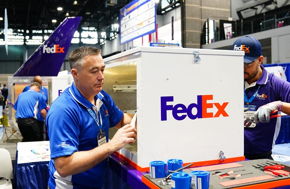 NCAAF News: FedEx, Memphis enter $25M NIL partnership