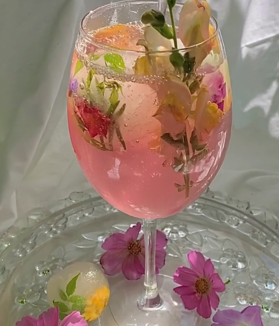 Video: Healthy Version for Fragrant Sangria Made with Electrolyte Water Recipe by CWEB