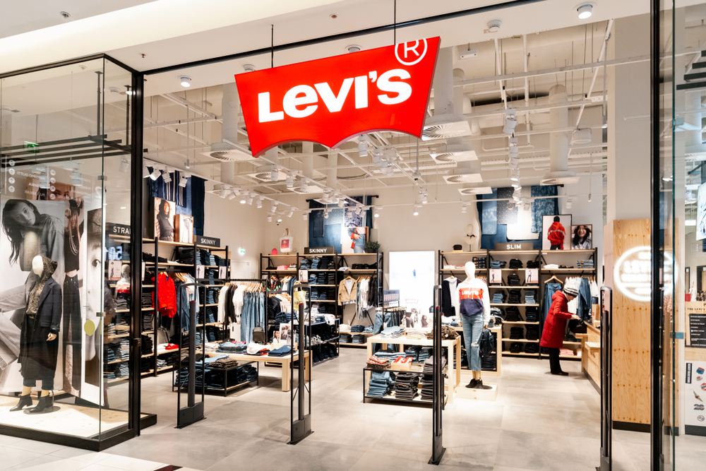 Levi Strauss holiday earnings beat expectations, raises full year guidance, stock pops 18 percent, CWEB comments