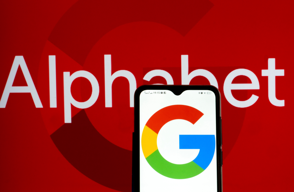 Google to experiment with new ad format on YouTube, Alphabet upbeat on results, CWEB analyzes