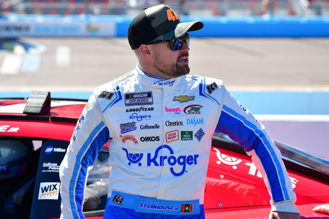 NAS News: Ricky Stenhouse Jr. signs contract extension with JTG Daugherty Racing