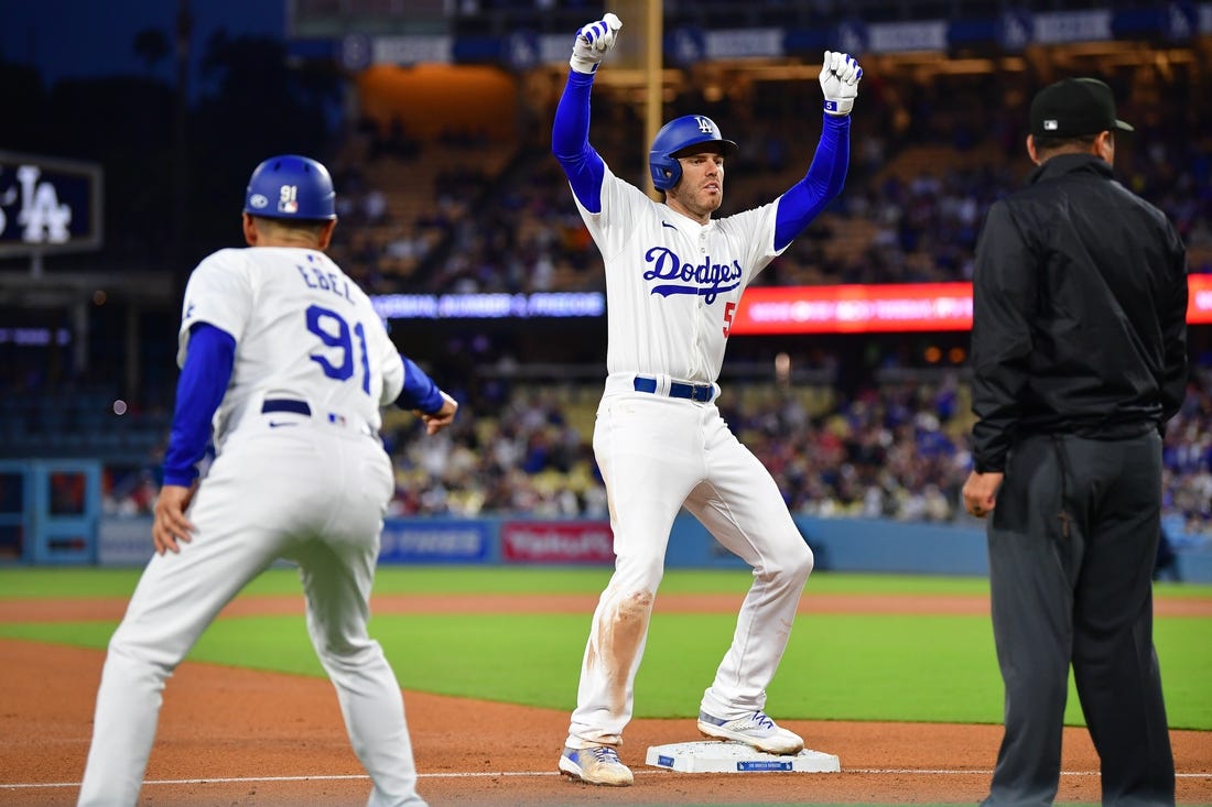 MLB News: Max Muncy hits 3 homers as Dodgers crush Braves